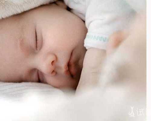 2026成都三代试管婴儿妇儿vs华西哪个好?快看成功率和费用